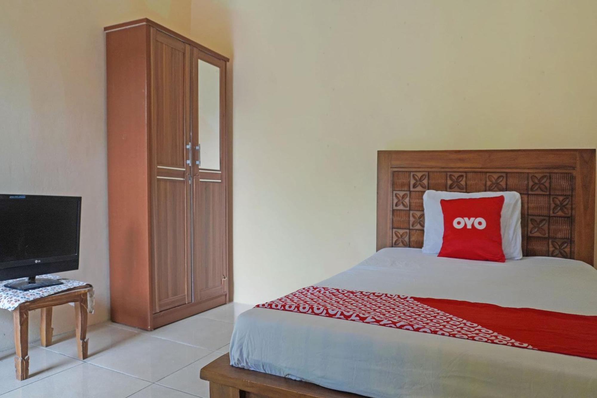 Oyo 91762 Green Home Stay Syariah بورواكارتا المظهر الخارجي الصورة