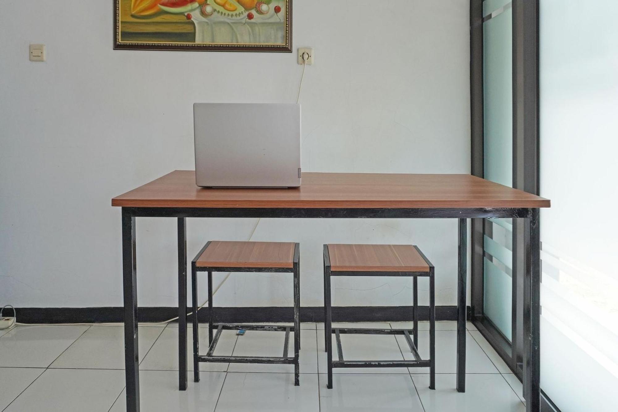 Oyo 91762 Green Home Stay Syariah بورواكارتا المظهر الخارجي الصورة