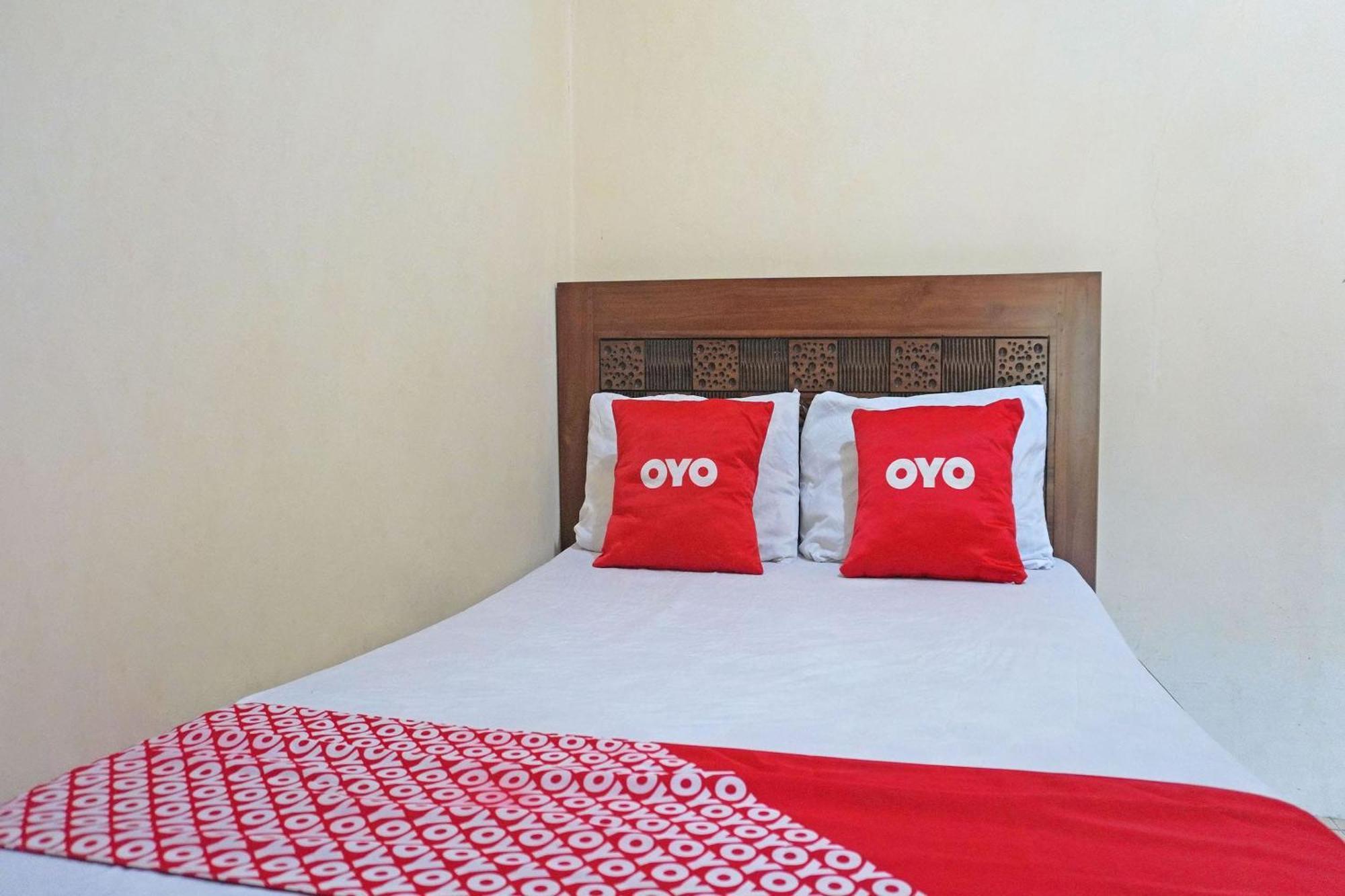 Oyo 91762 Green Home Stay Syariah بورواكارتا المظهر الخارجي الصورة